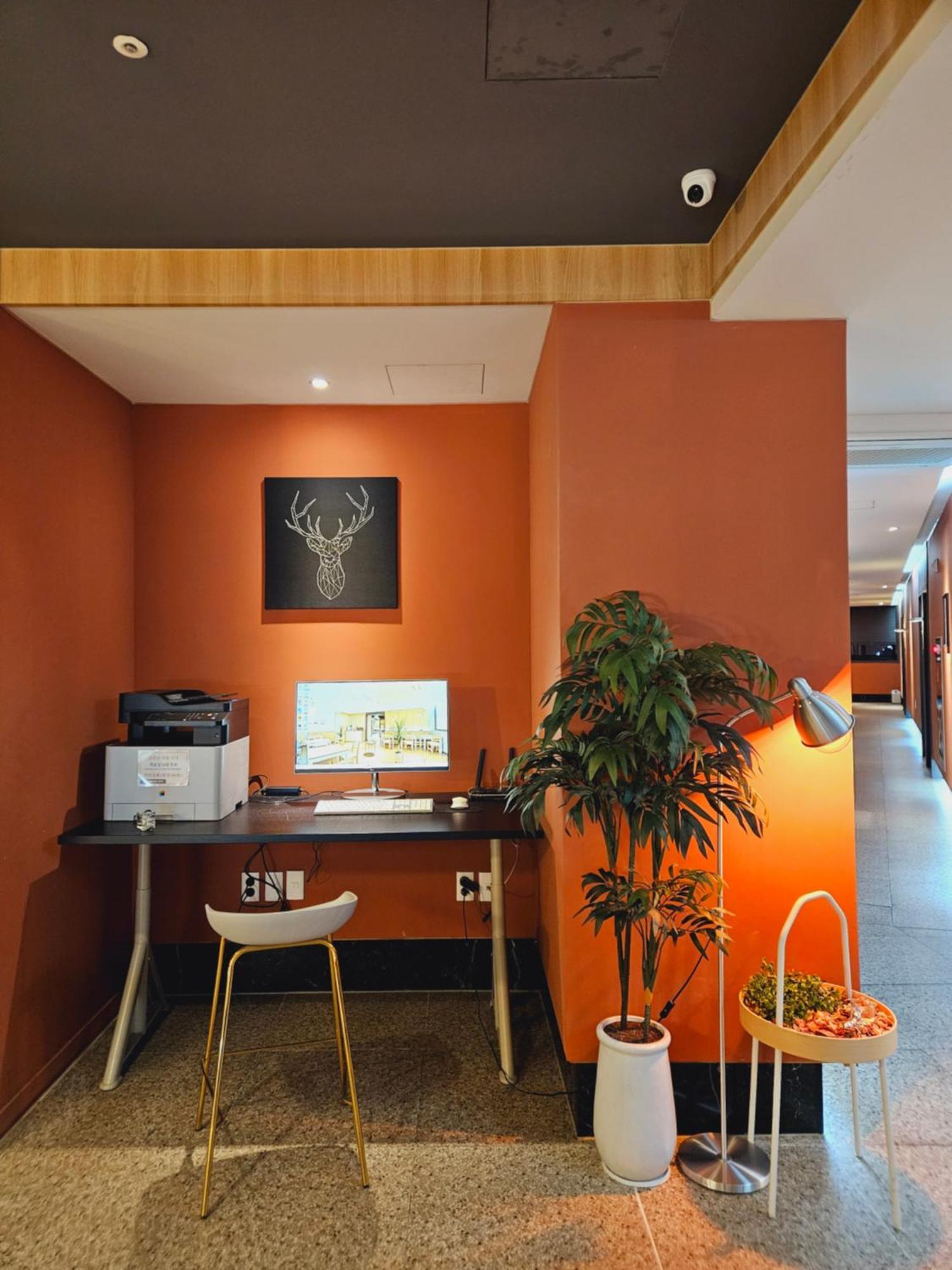 Brown Dot Hotel Jinju Eksteriør bilde