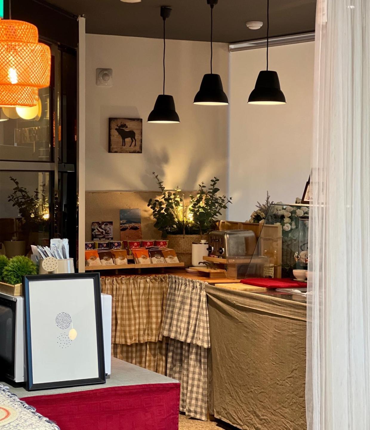 Brown Dot Hotel Jinju Eksteriør bilde
